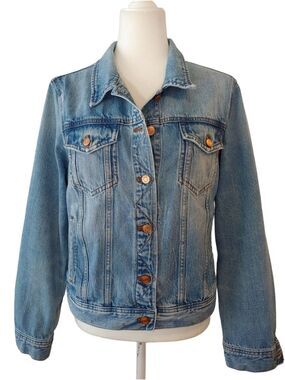 J. Crew Classic Light Blue Denim Jacket in Women's Medium/Large